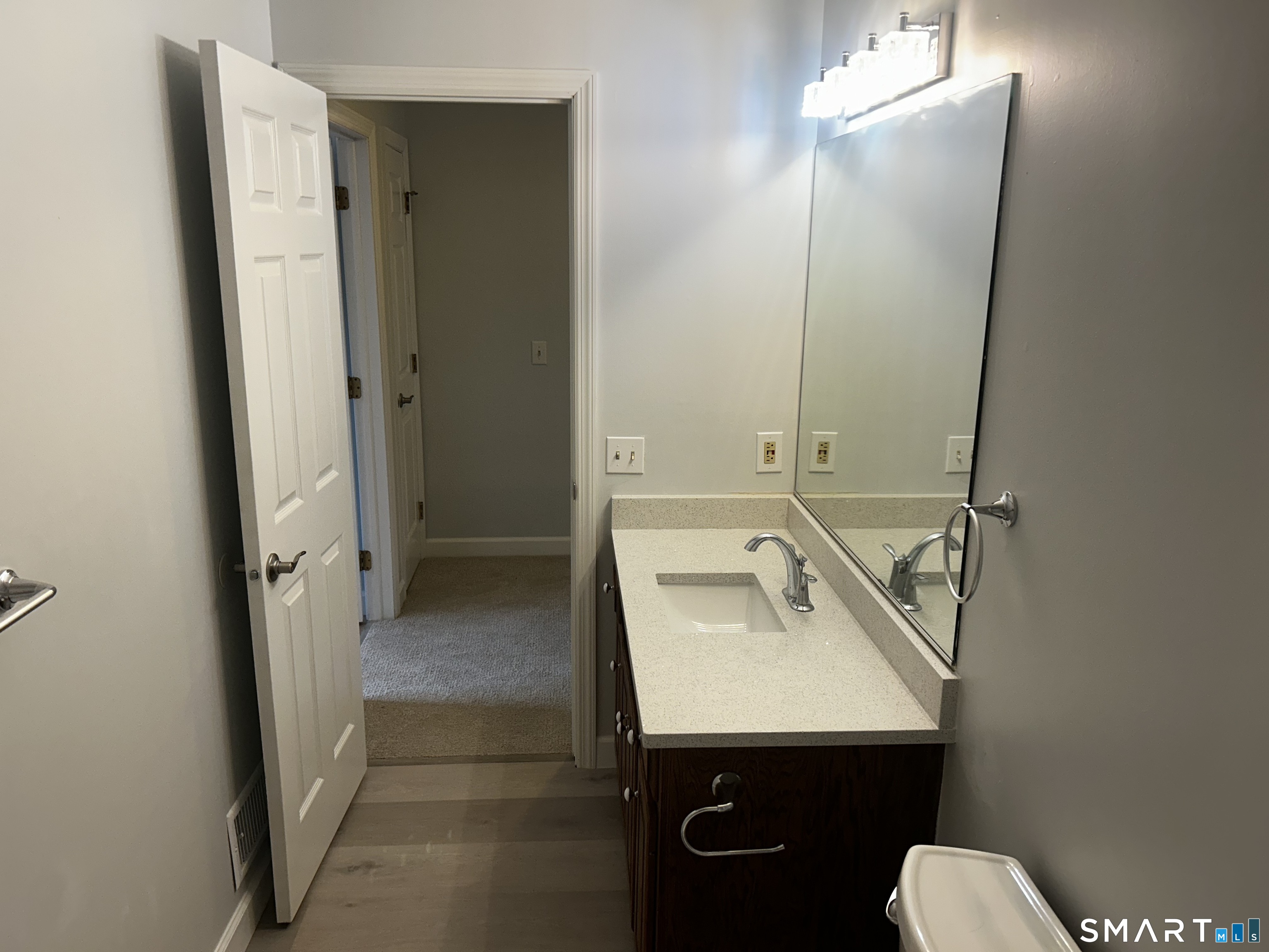 151 Wynwood Drive Enfield CT 06082