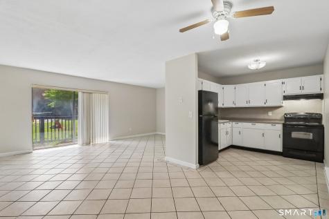 1274 East Main Street Meriden CT 06450