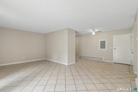 1274 East Main Street Meriden CT 06450