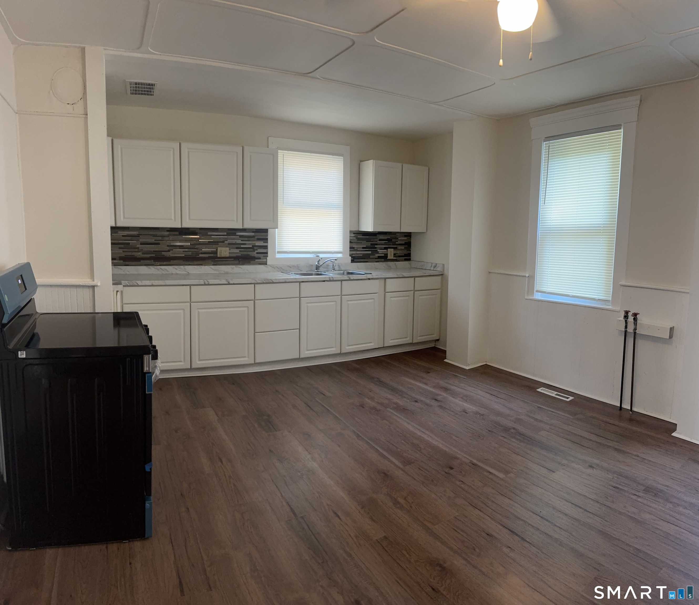 216 High Street Sprague CT 06330