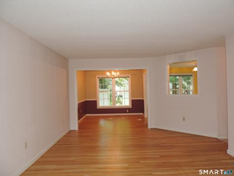 26 Fox Hollow Avon CT 06001
