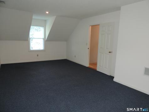26 Fox Hollow Avon CT 06001