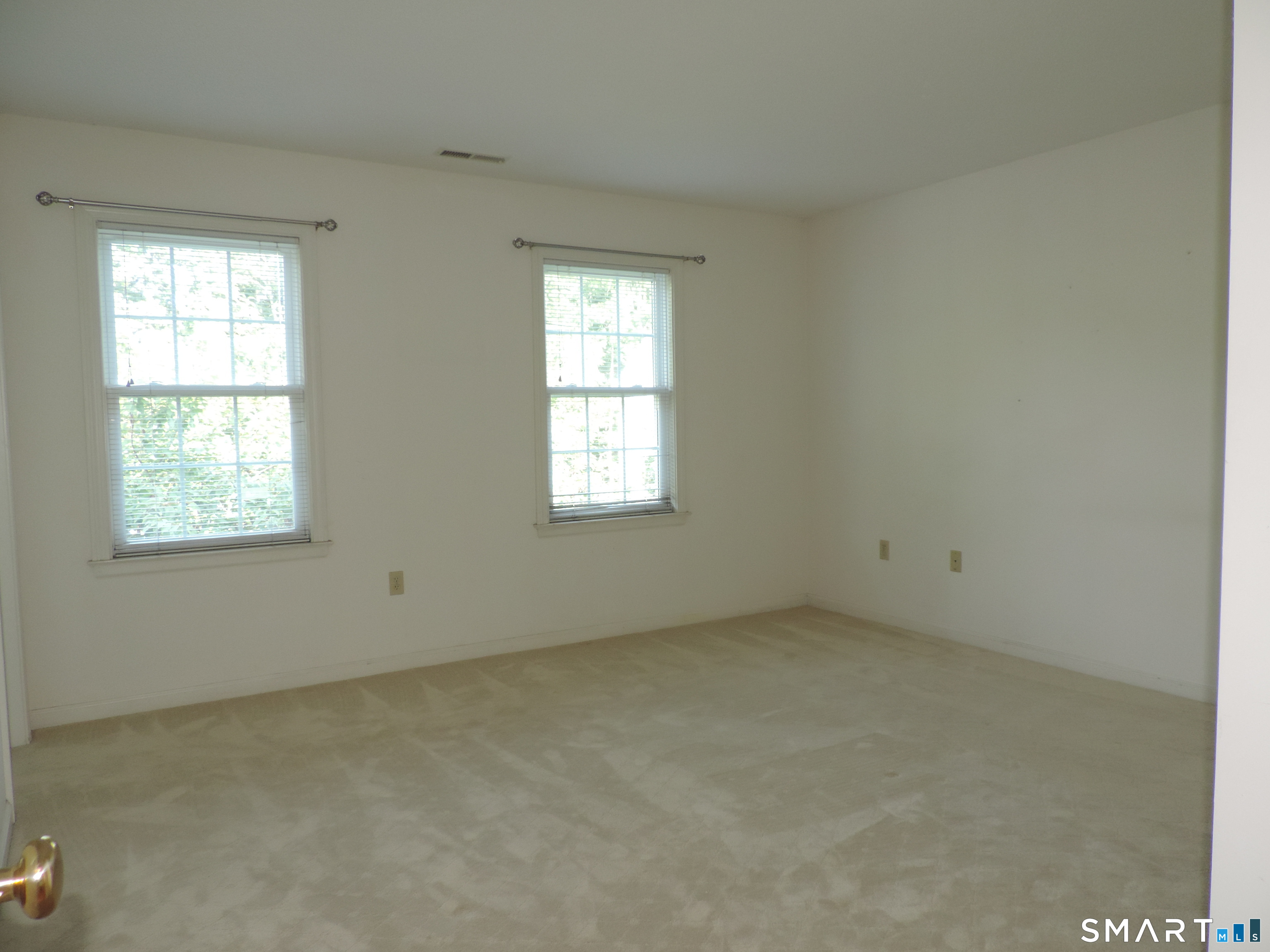 26 Fox Hollow Avon CT 06001