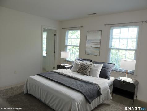 26 Fox Hollow Avon CT 06001