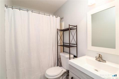 81-95 Park Avenue Danbury CT 06810