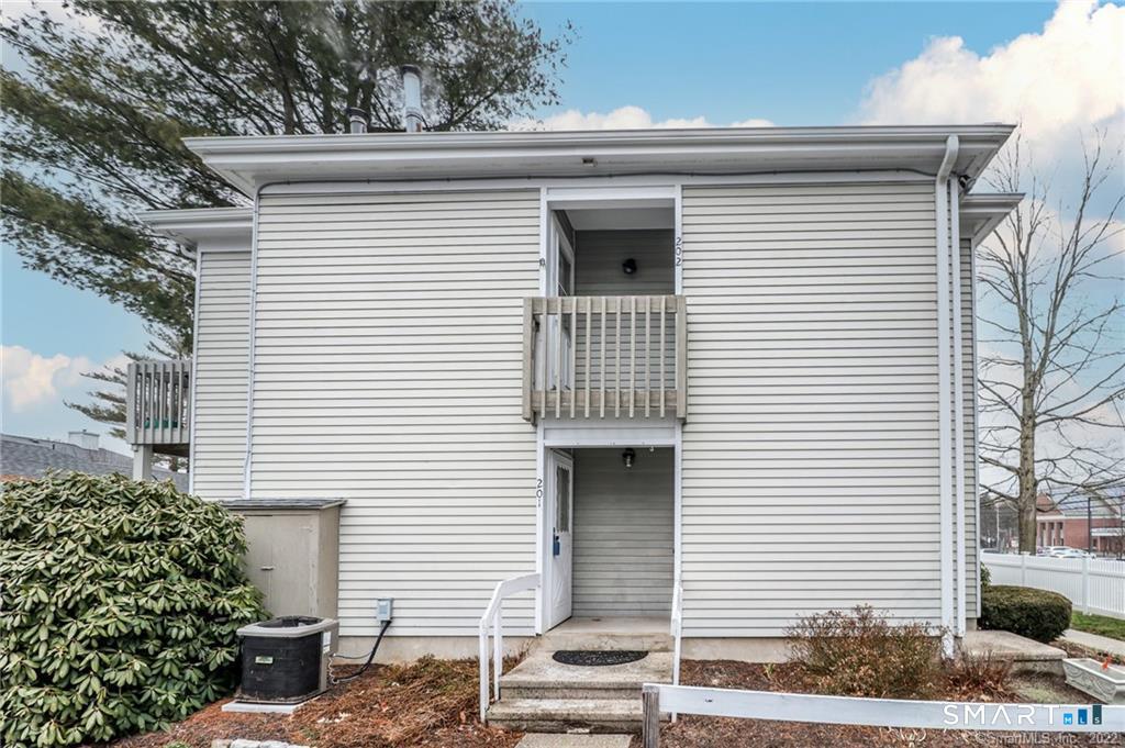81-95 Park Avenue Danbury CT 06810