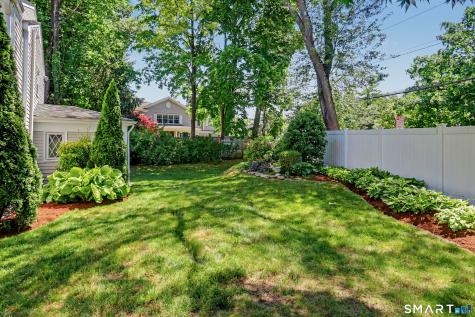 15 Le Grande Avenue Greenwich CT 06830