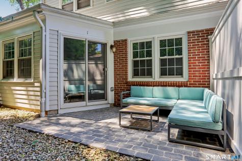 15 Le Grande Avenue Greenwich CT 06830