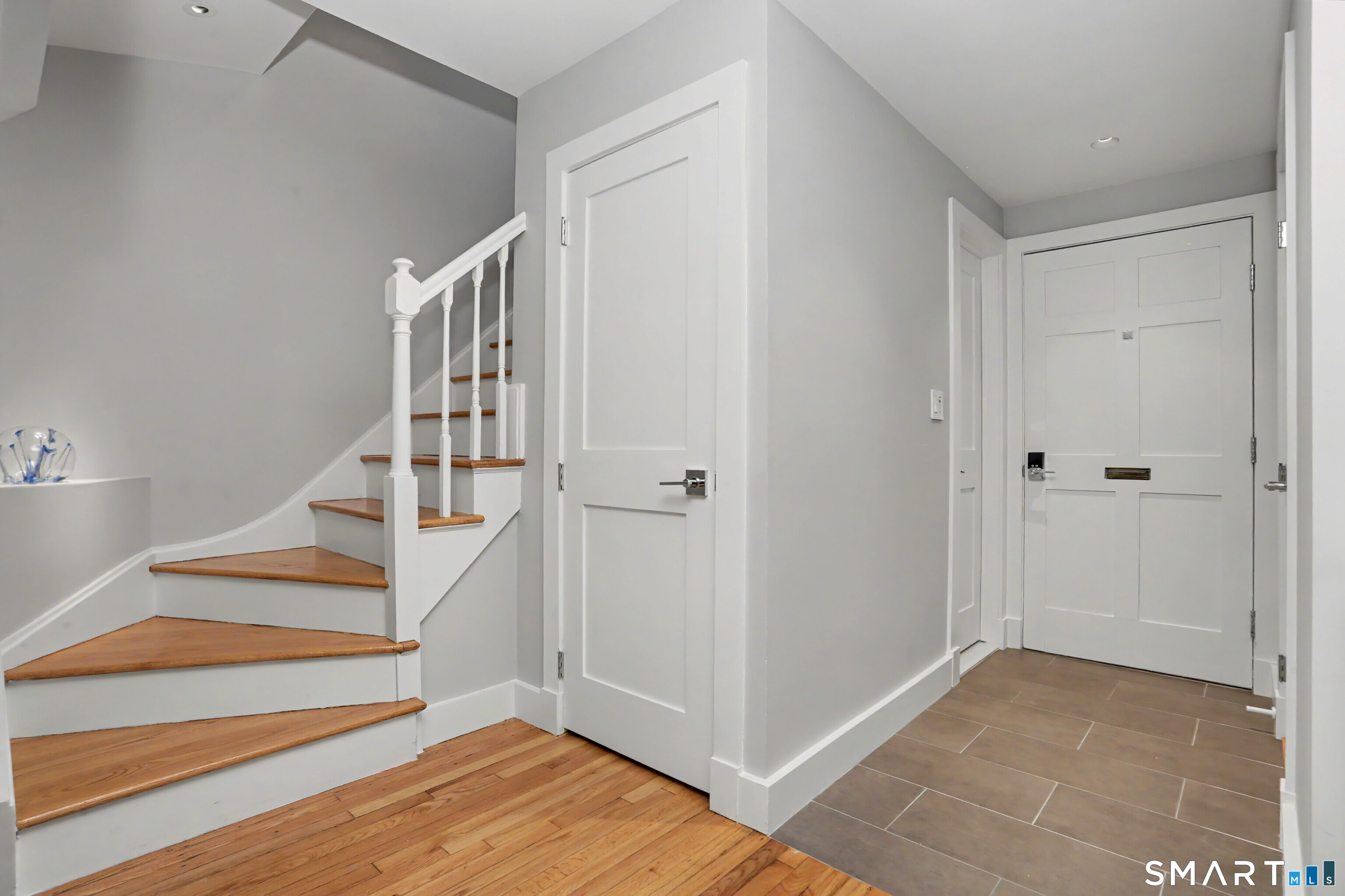 15 Le Grande Avenue Greenwich CT 06830