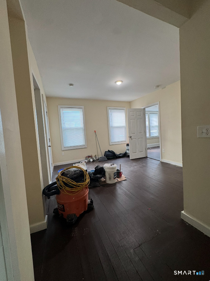 144-146 Montauk Avenue New London CT 06320