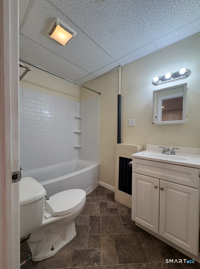144-146 Montauk Avenue New London CT 06320