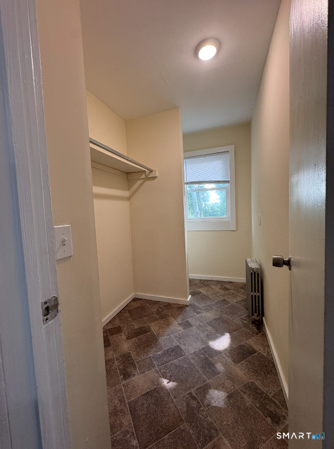 144-146 Montauk Avenue New London CT 06320