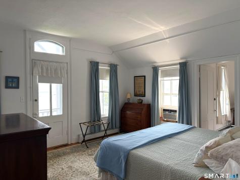 15 Prospect Hill Road Branford CT 06405
