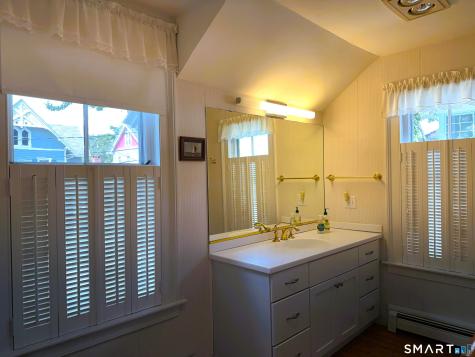 15 Prospect Hill Road Branford CT 06405