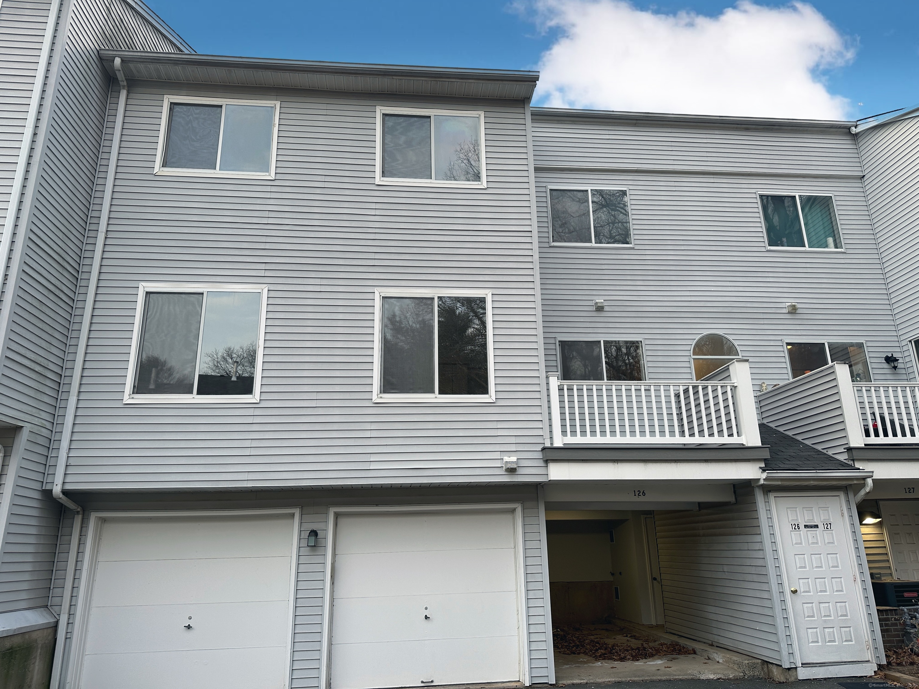 126 Staffordshire Commons Drive Wallingford CT 06492