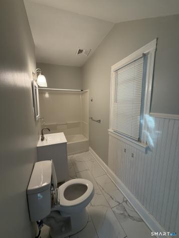 31 Richmond Avenue New Britain CT 06053