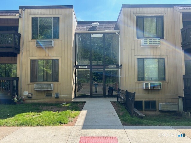 175 Mill Pond Road Hamden CT 06514
