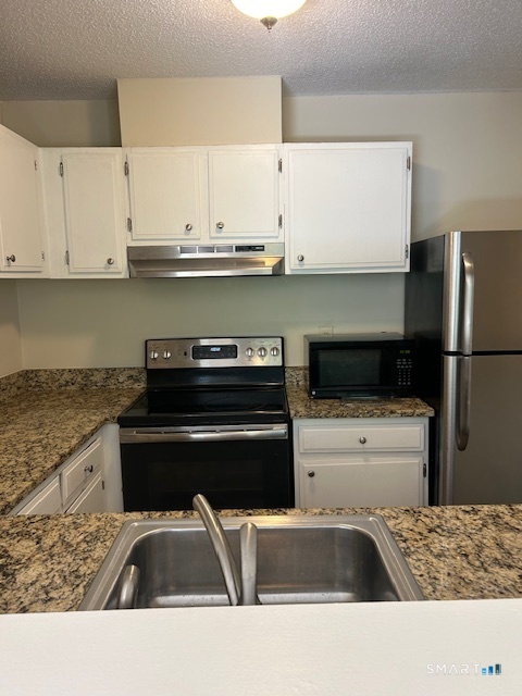175 Mill Pond Road Hamden CT 06514
