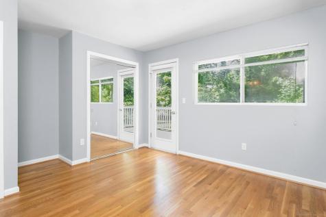 5 Wakerobin Road Norwalk CT 06851