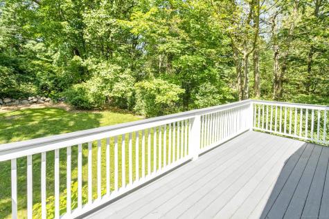 5 Wakerobin Road Norwalk CT 06851