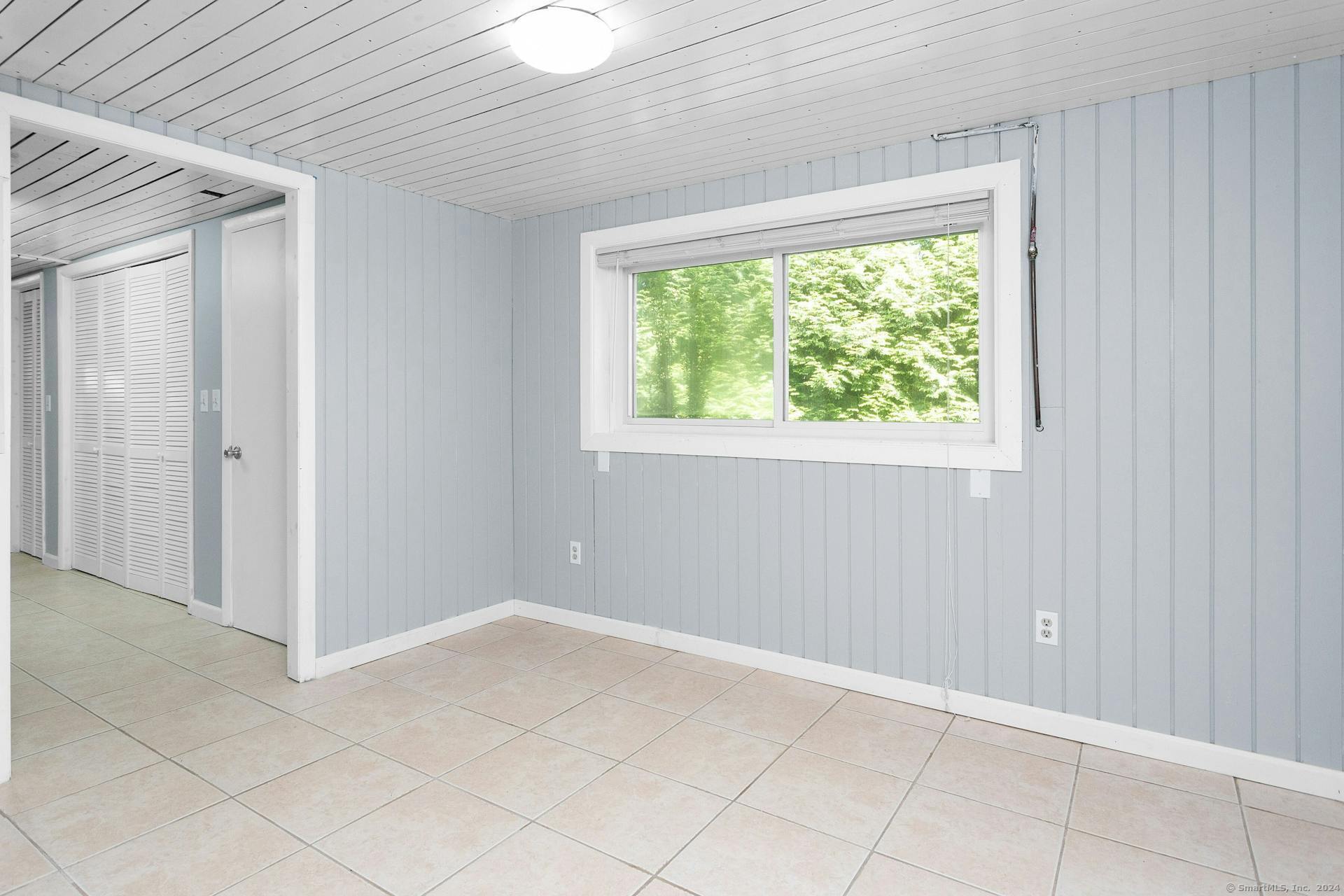 5 Wakerobin Road Norwalk CT 06851