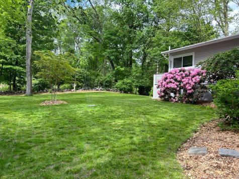 5 Wakerobin Road Norwalk CT 06851