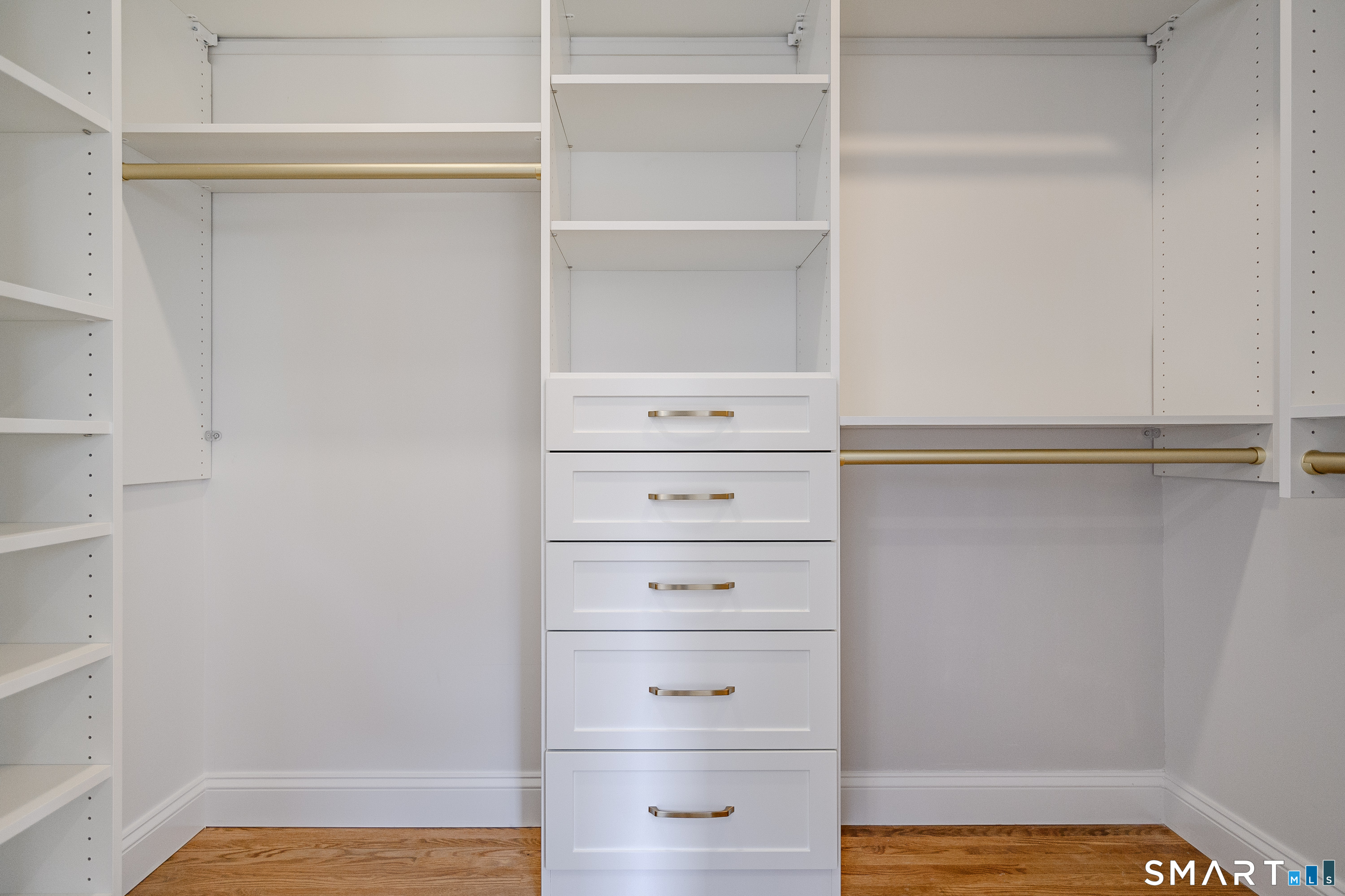 12 Runkenhage Road Darien CT 06820
