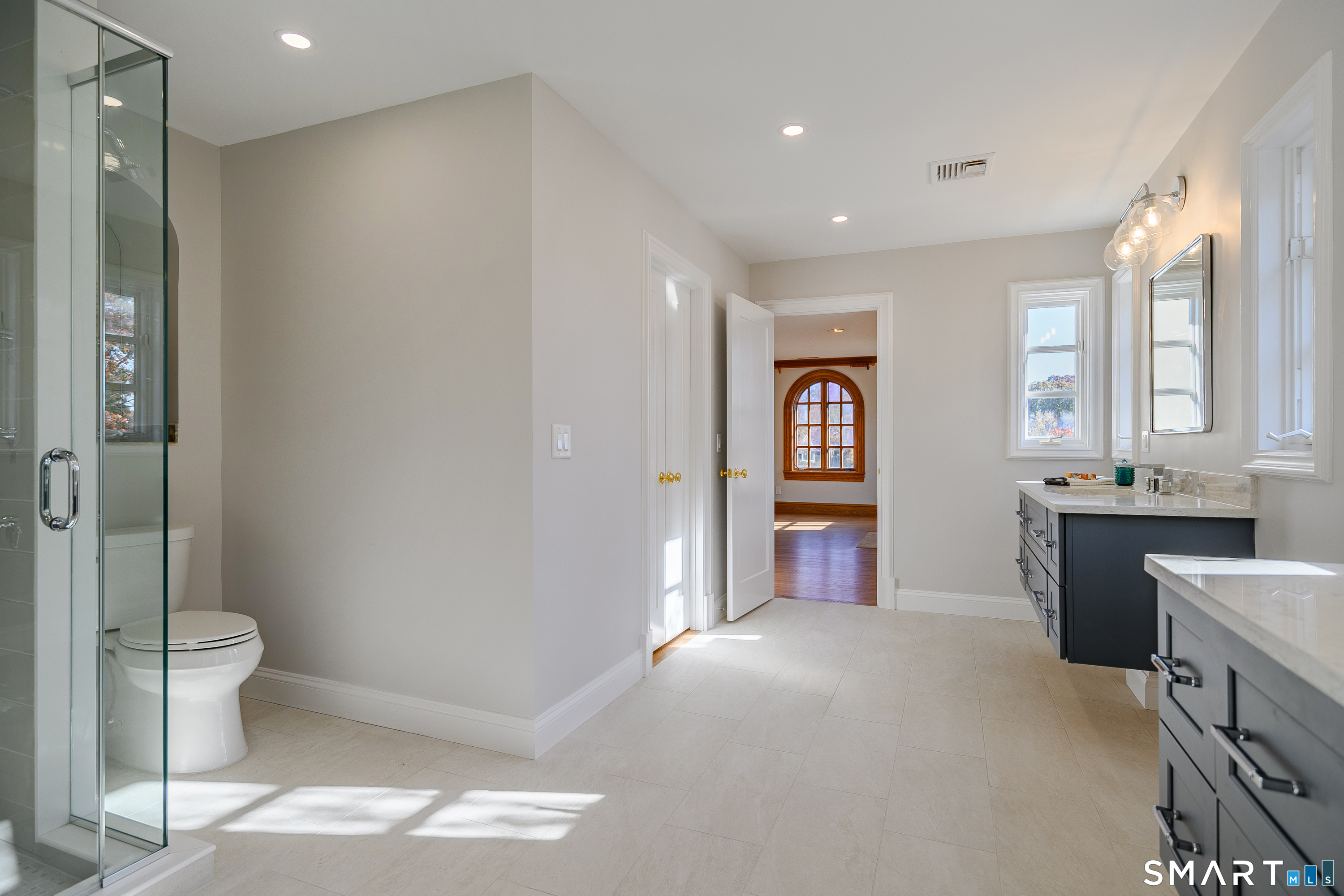 12 Runkenhage Road Darien CT 06820