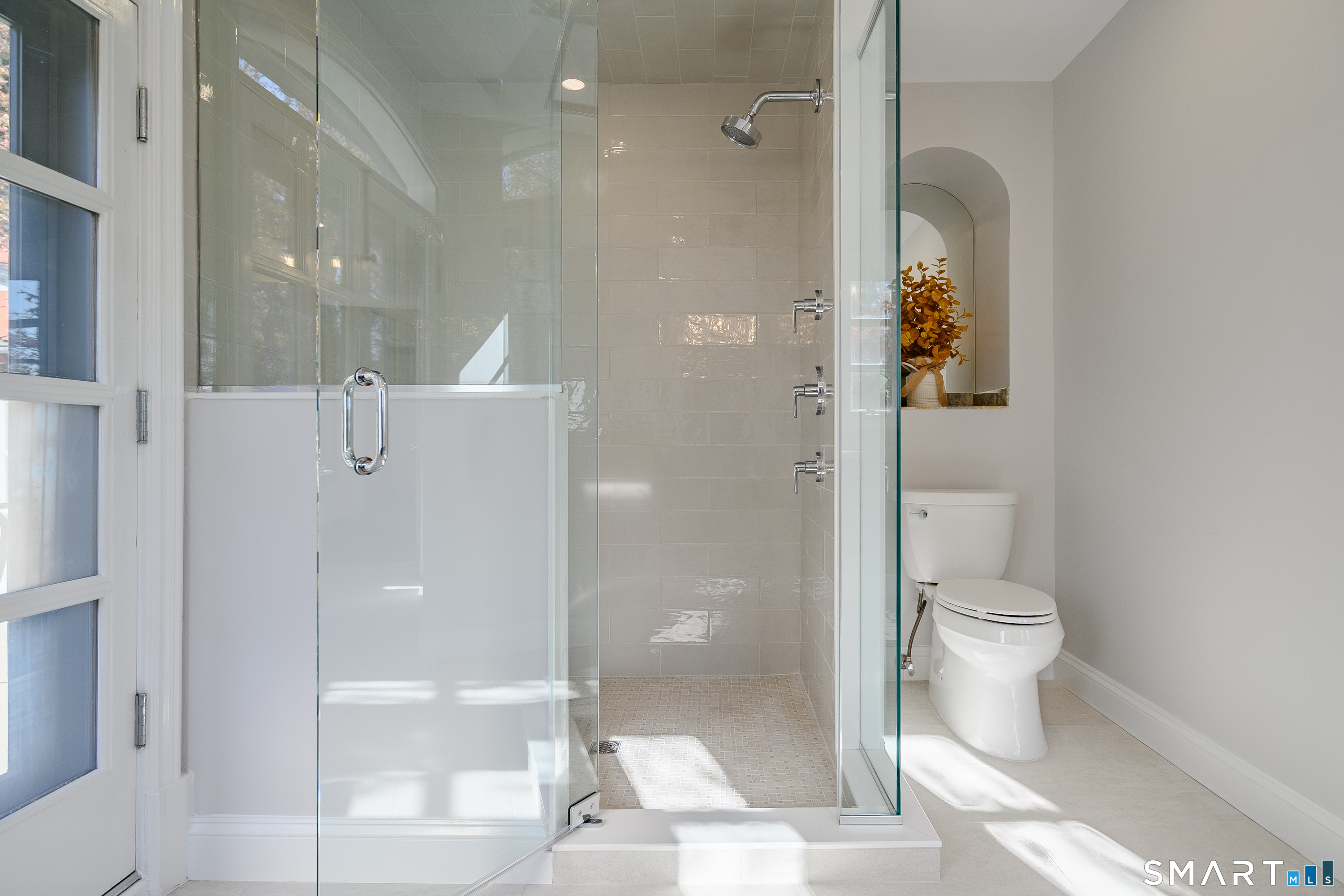 12 Runkenhage Road Darien CT 06820