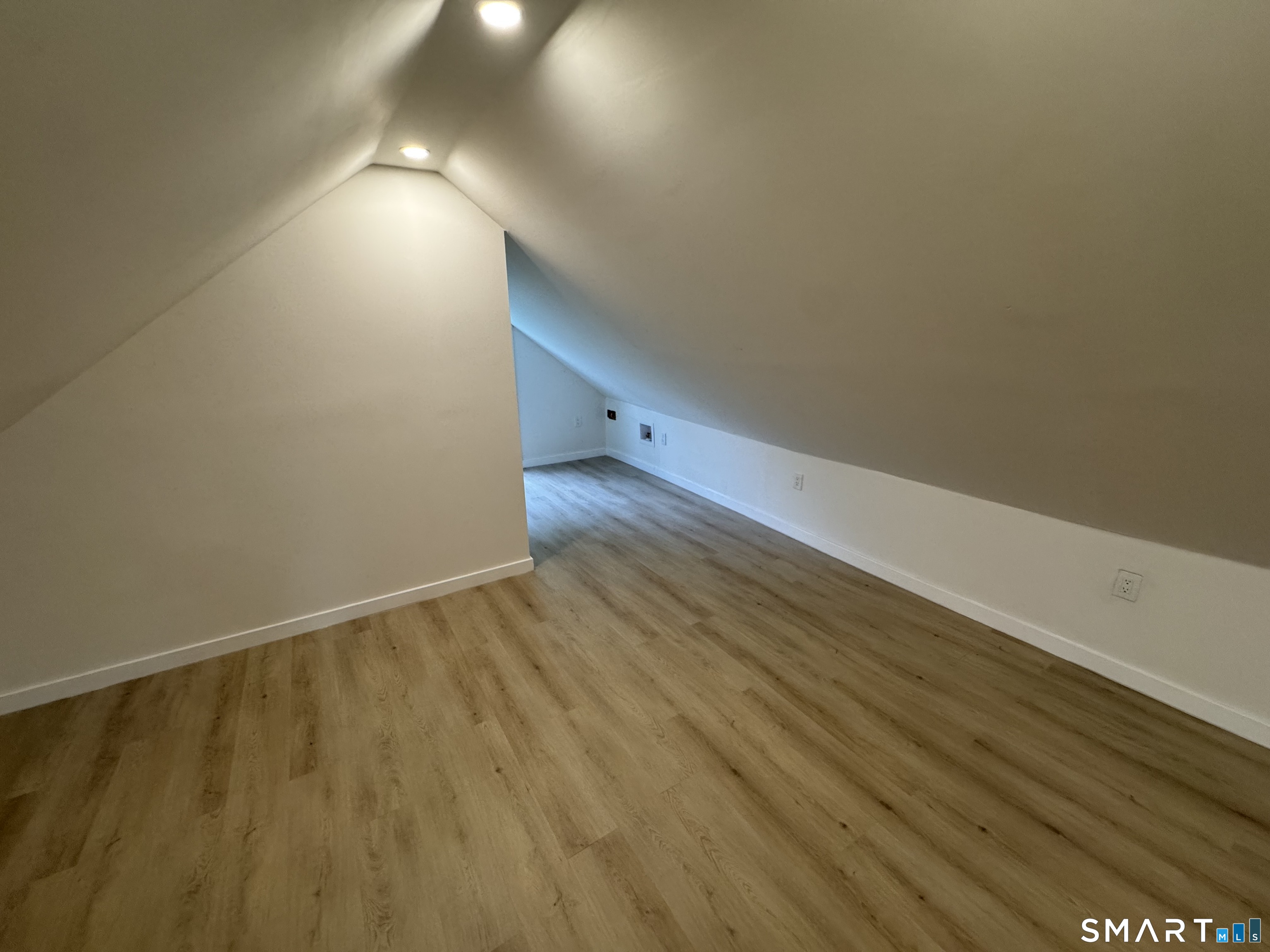 1787 Stratfield Road Fairfield CT 06825
