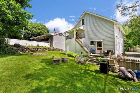 1787 Stratfield Road Fairfield CT 06825