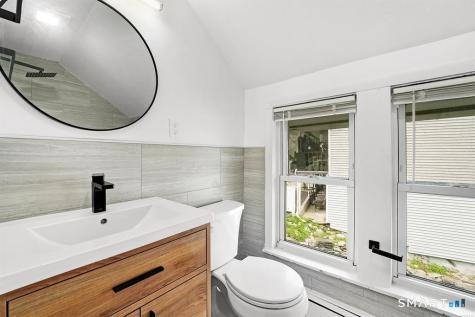1787 Stratfield Road Fairfield CT 06825