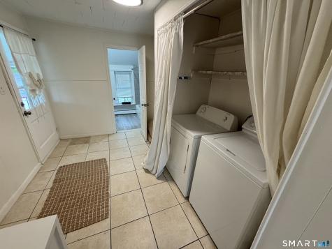 1787 Stratfield Road Fairfield CT 06825