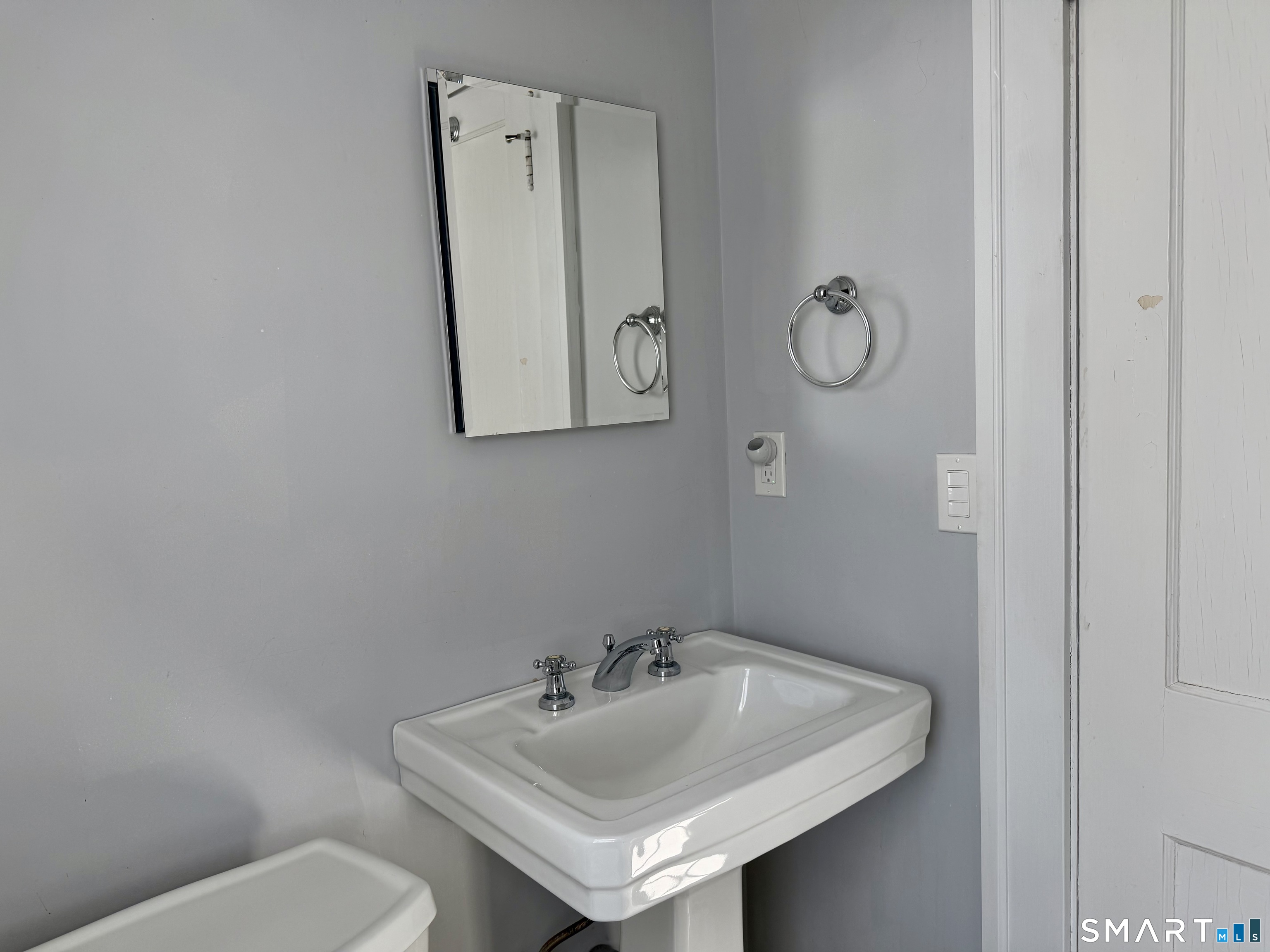43 Neck Road Madison CT 06443
