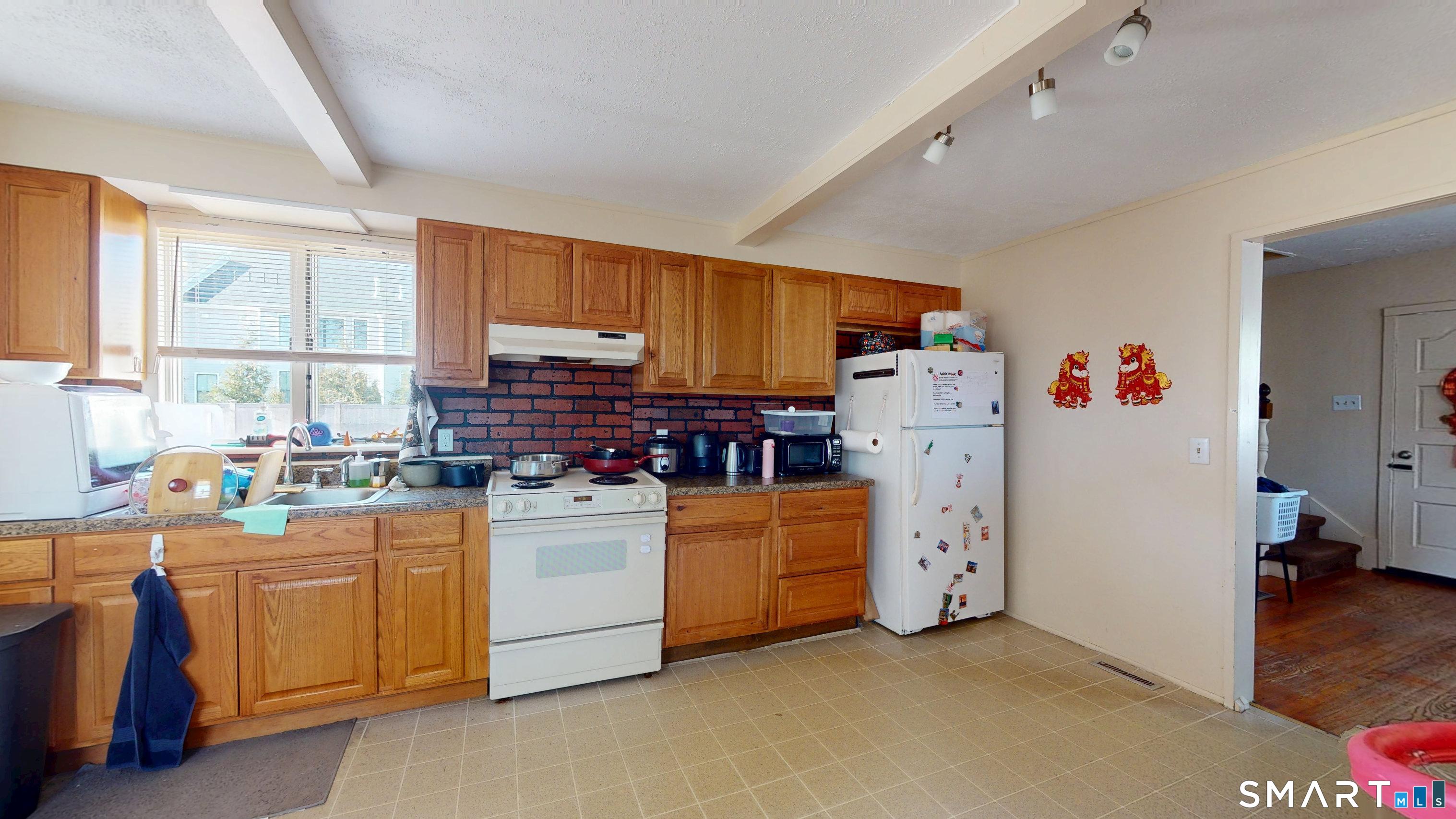 37 Landin Street Woodbridge CT 06525