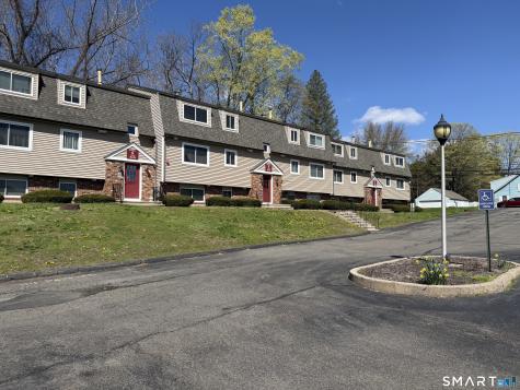 75 Evergreene Wallingford CT 06492