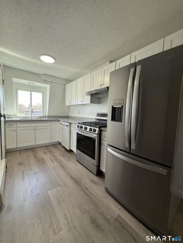 75 Evergreene Wallingford CT 06492
