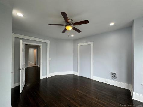 557 Colorado Avenue Bridgeport CT 06605