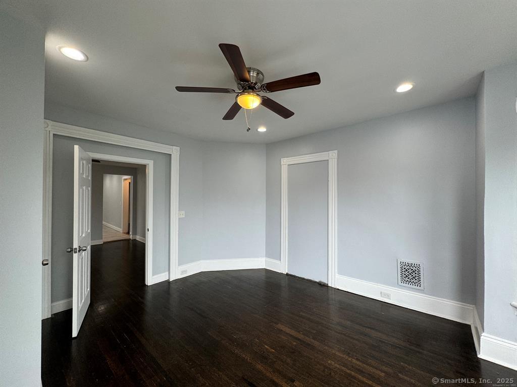557 Colorado Avenue Bridgeport CT 06605