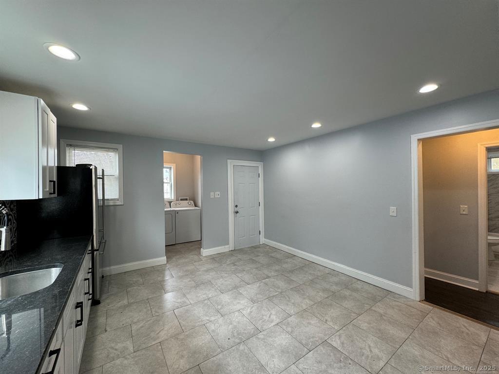 557 Colorado Avenue Bridgeport CT 06605