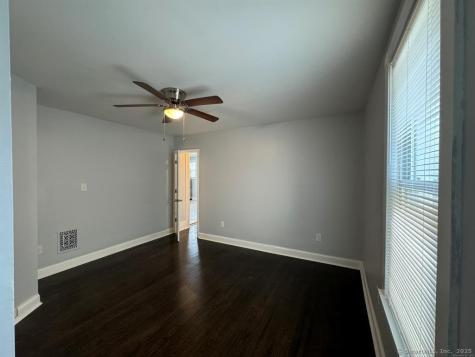557 Colorado Avenue Bridgeport CT 06605