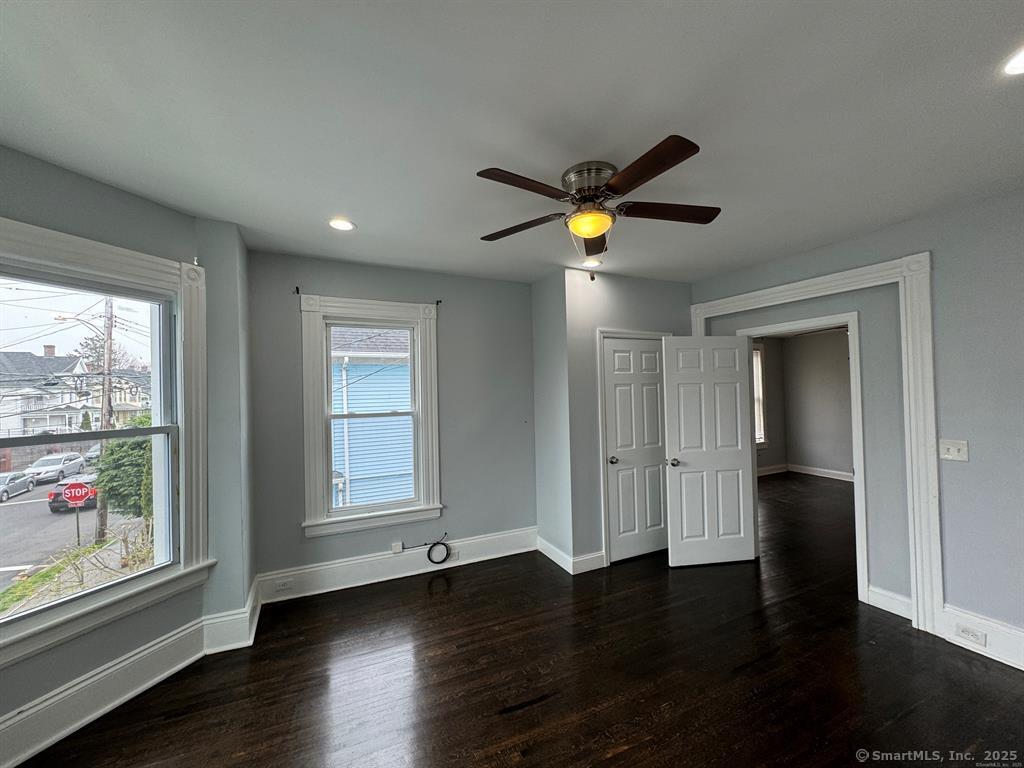557 Colorado Avenue Bridgeport CT 06605