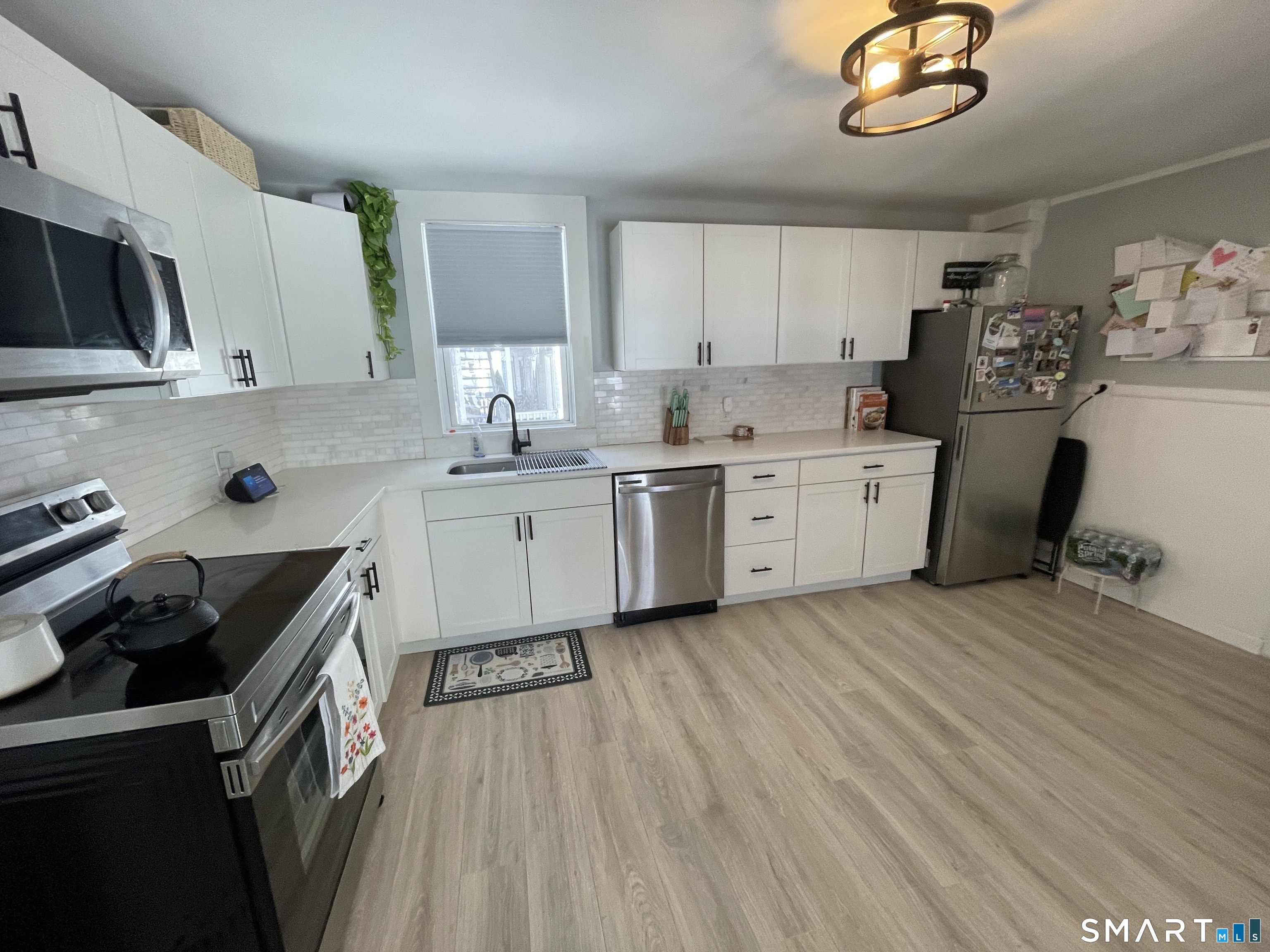 194 School Street Putnam CT 06260