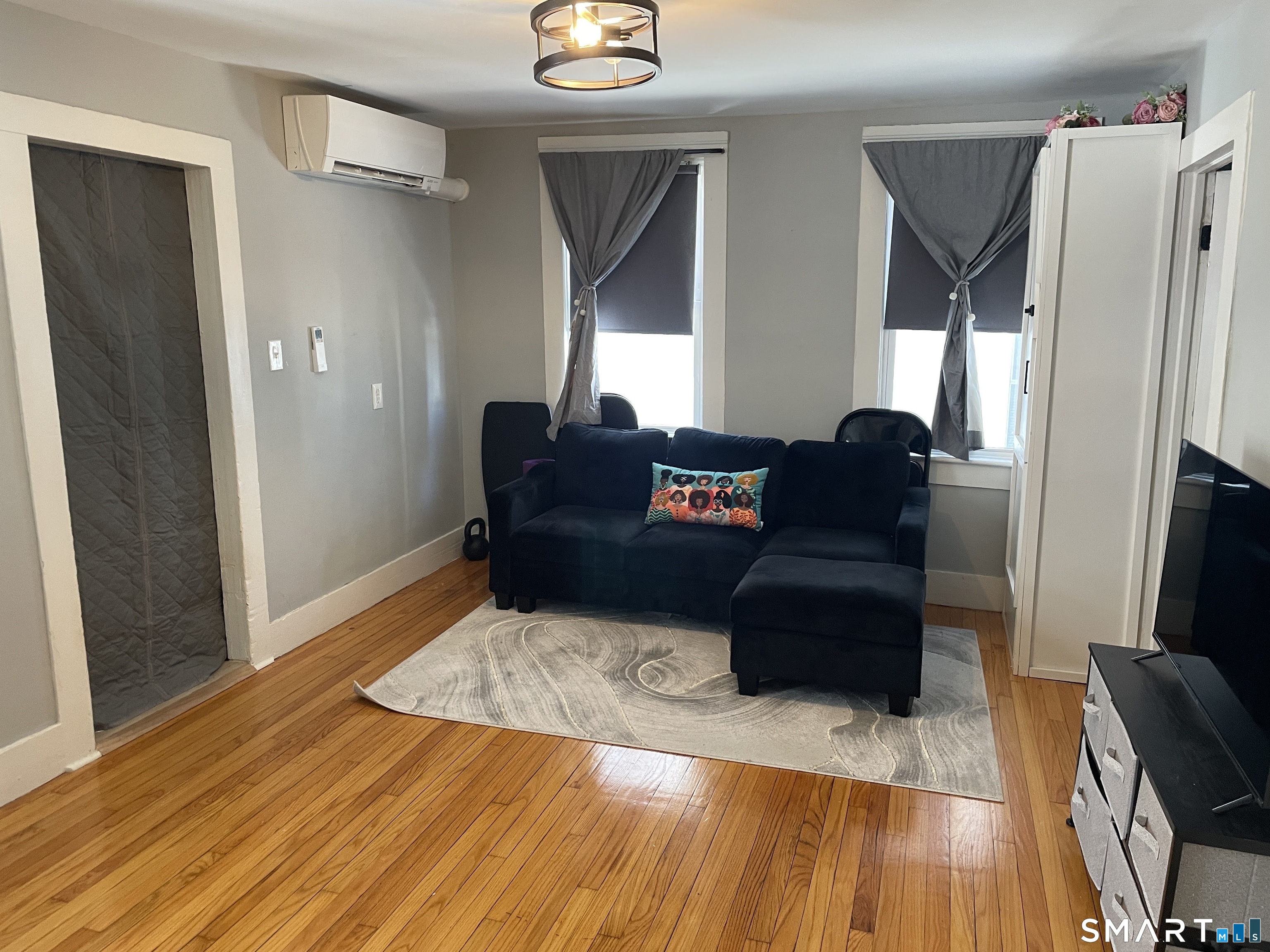 194 School Street Putnam CT 06260