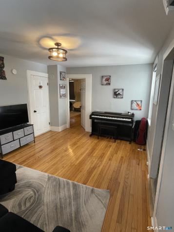 194 School Street Putnam CT 06260
