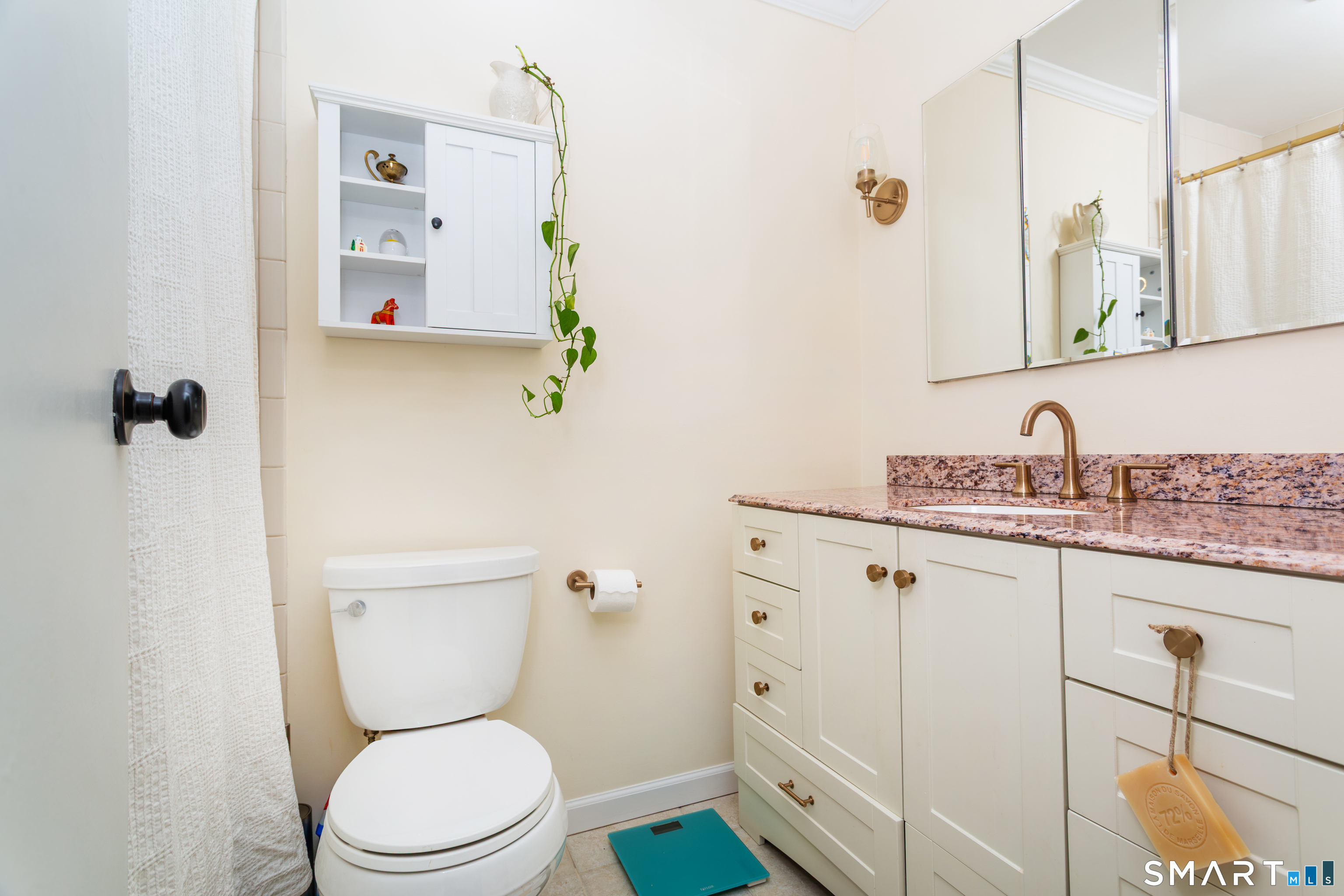 245 Unquowa Road Fairfield CT 06824