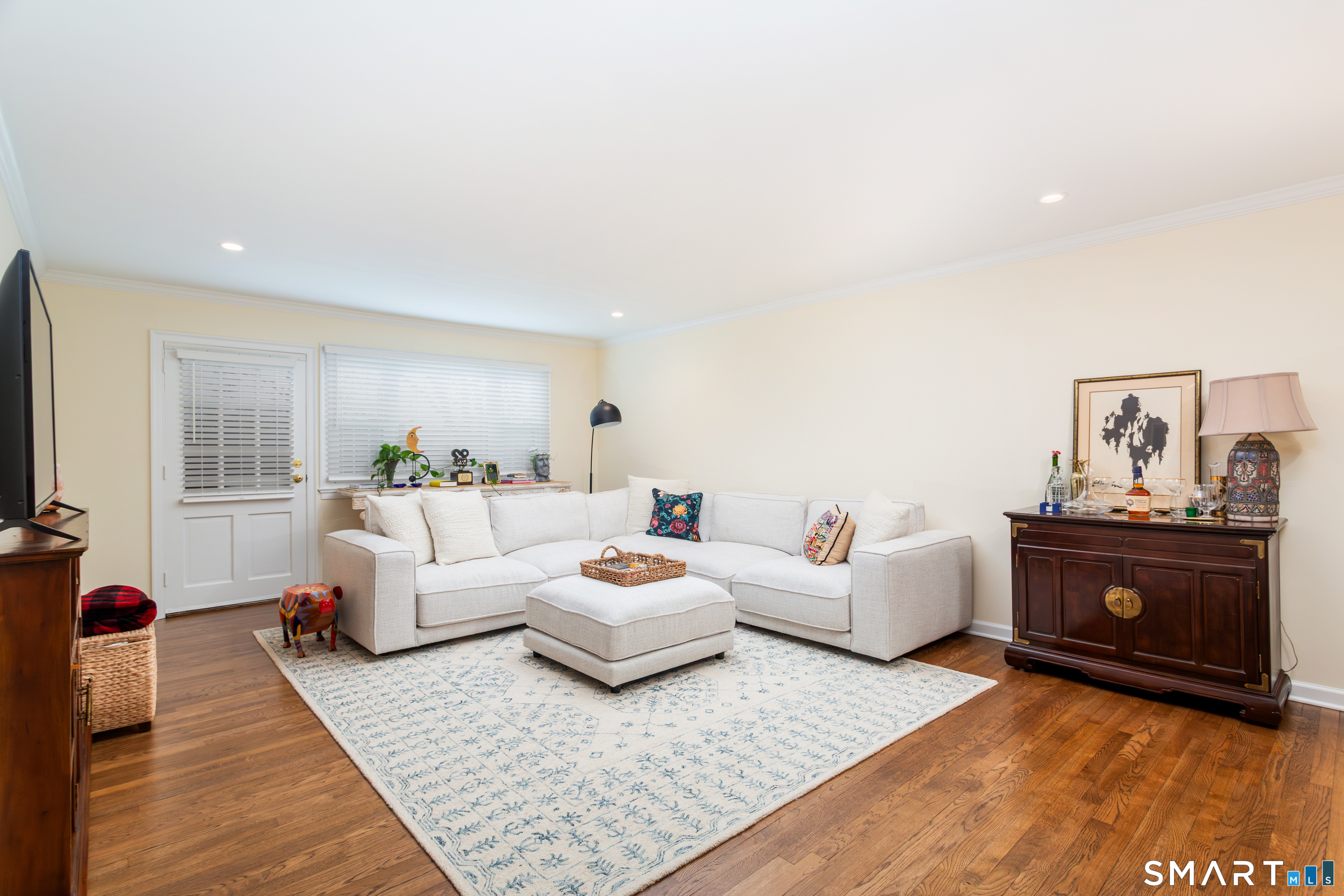 245 Unquowa Road Fairfield CT 06824