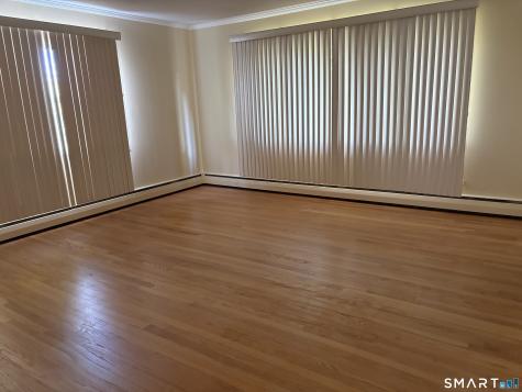 8 Wixted Avenue Danbury CT 06810