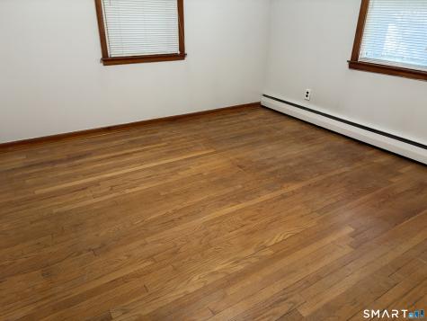 8 Wixted Avenue Danbury CT 06810