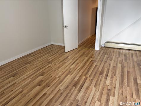 8 Wixted Avenue Danbury CT 06810